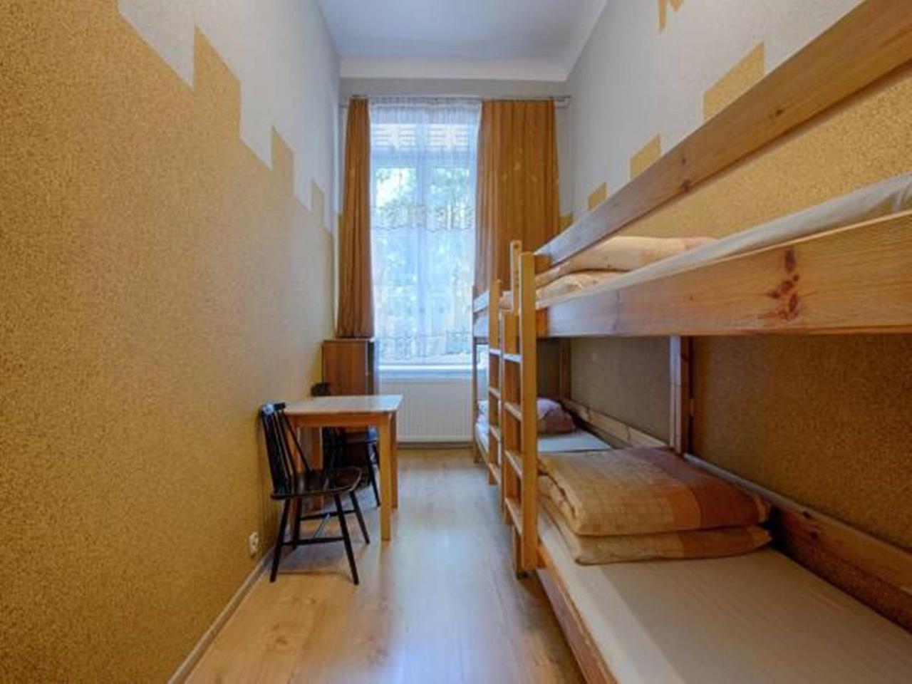 Euro Hostel Краков Экстерьер фото